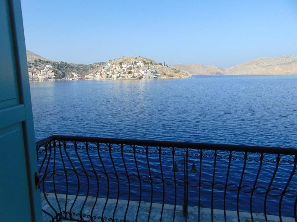 Villas Danezis - New Marina , Symi Exterior photo